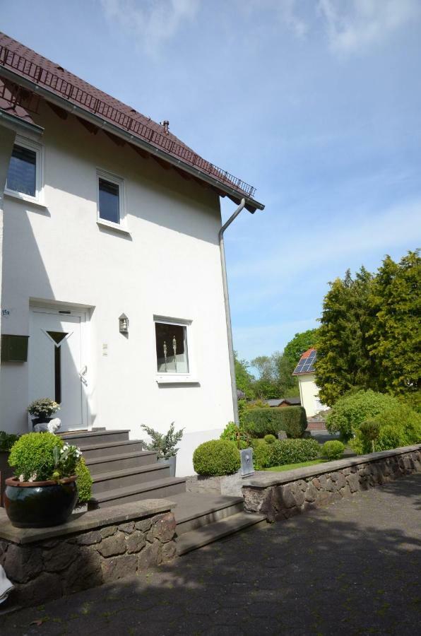 Ferienhaus Luzia Darscheid Bagian luar foto